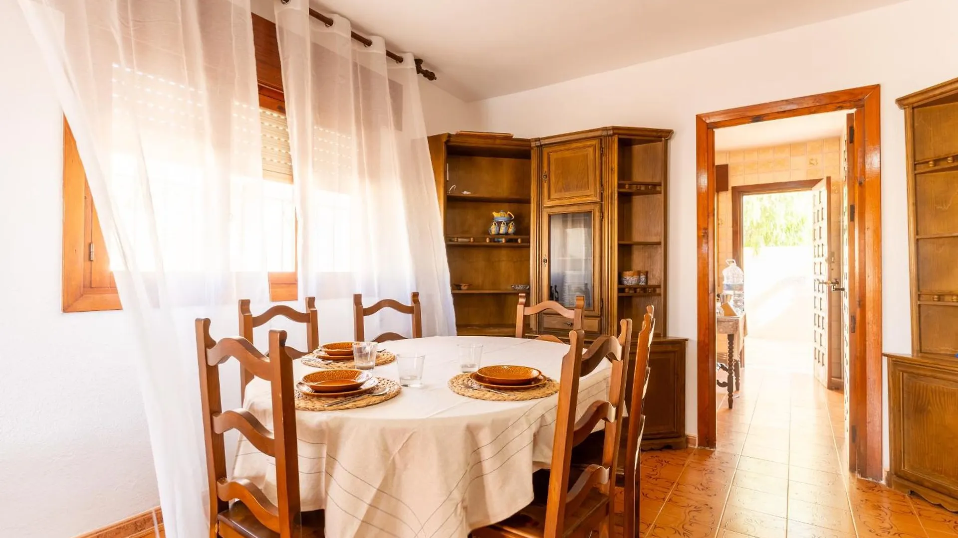 Trendyhomes Chalet Retamar Almeria 0*,